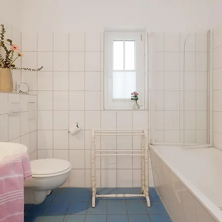 Haus 149, Kiefernweg 2 B